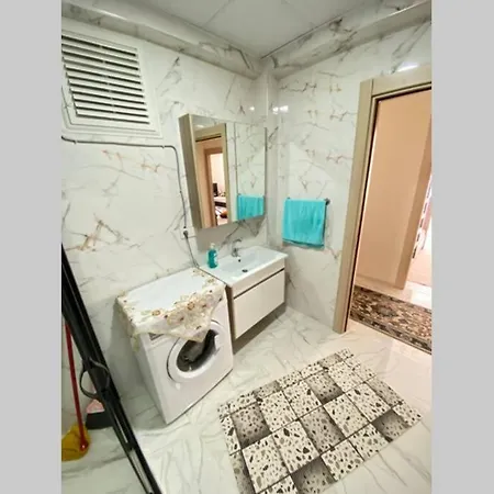 Sarimsakli Merkezde Denize 100Mt Pansiyon